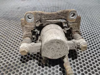 4773005071 Суппорт задний Toyota Avensis 2 Арт 2-613474, вид 9