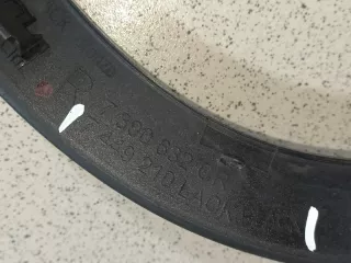 51137449210 Рамка фары правой MINI Cooper cabrio Арт 2-632902, вид 4