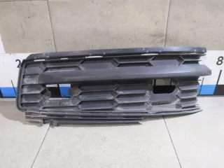 565807368 Решетка в бампер правая Skoda Kodiaq Арт 2-636349, вид 1