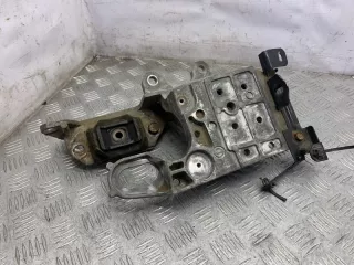 11254JD000 Кронштейн КПП Nissan Qashqai 1  Арт 2-653787, вид 1