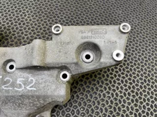 LR002827 Кронштейн генератора Land Rover Freelander 2 Арт 2-665868, вид 4
