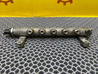 LR001321 Топливная рампа Land Rover Freelander 2 Арт 2-665880, вид 1
