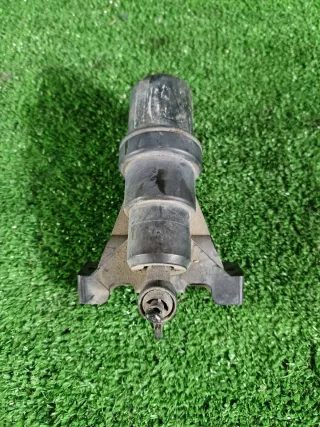 61677137401 Форсунка омывателя фар BMW 7 E65/E66 Арт 2-674248, вид 1