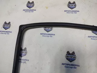 831102E000DD Уплотнитель Hyundai Tucson 1 Арт 2-676985, вид 2