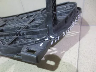 A1568880360 Решетка радиатора Mercedes A W168 Арт 2-678985, вид 4