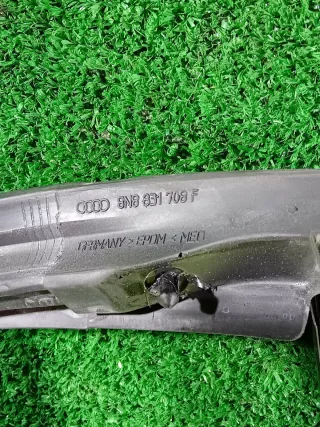 Уплотнитель резинка Audi TT 1 2000г. 8N8831708F - Фото 4
