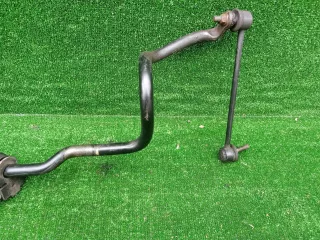 546114V11A Стабилизатор поперечной устойчивости Nissan Bluebird G10 Арт 2-682974, вид 2