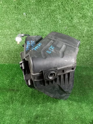 06B133837AJ Корпус воздушного фильтра Audi A4 B7 Арт 2-688758, вид 1