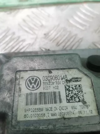 03C906014B Эбу блок управления двигателем Volkswagen Polo 3 Арт 2-693092, вид 4