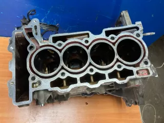 0130EE Блок двигателя Peugeot 308 1 Арт 2-695335, вид 14