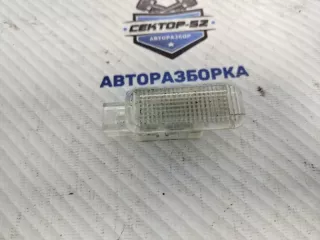 8D0947415 Плафон подсветки двери Audi A6 C6 (S6,RS6) Арт 2-699753, вид 1