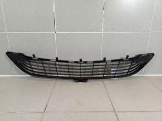 A2228850124 Решетка в бампер центральная Mercedes S W222 Арт 2-699880, вид 1