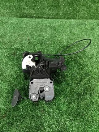 8P4827505C Замок двери багажника Audi TT 2 Арт 2-701205, вид 1