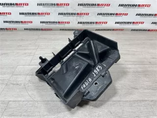 6R0915331 Площадка аккумулятора Skoda Fabia 2 restailing Арт 2-703459, вид 2