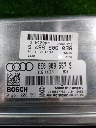 8E0909557S Блок управления двигателем Audi A4 B7 Арт 2-704379, вид 4