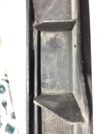 1Z5807864 Кронштейн крепления бампера Skoda Octavia A5 Арт 2-717242, вид 3
