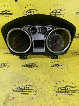 8V4T-10849-FH Щиток приборов (приборная панель) Ford Focus 1 Арт 2-717345, вид 1