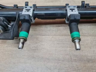 98mf9f593bc Топливная рампа с форсунками Ford Fusion 1 Арт 2-720893, вид 5