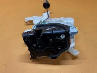 8K0 839 016 A Замок двери Porsche Cayenne 958 Арт 2-721503, вид 2