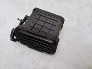 MR633541 Дефлектор обдува салона Mitsubishi Lancer 9 Арт 2-725459, вид 4
