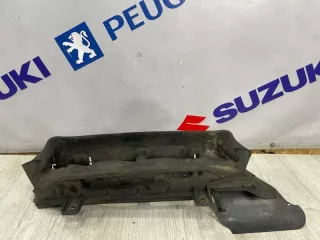 1714867 Дефлектор радиатора верхний Ford Focus 3 Арт 2-728125, вид 6