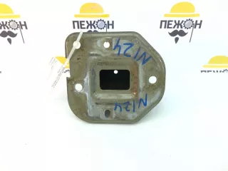 H52114EAMA Кронштейн усилителя бампера переднего (домик) Nissan Qashqai 2 Арт 2-730410, вид 1