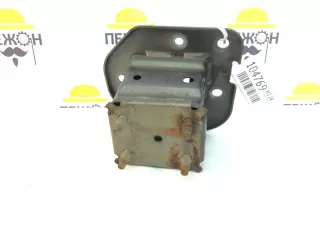 H52114EAMA Кронштейн усилителя бампера переднего (домик) Nissan Qashqai 2 Арт 2-730410, вид 3