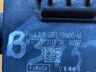 LB5T-19G490-AA Камера заднего вида Ford Explorer 6 Арт 2-730529, вид 5