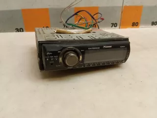 366871 Магнитола Land Rover Freelander 1 Арт 2-737935, вид 2