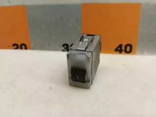 8V4T19K314AA Кнопка подогрева сидений Ford Focus 2 restailing Арт 2-743710, вид 2