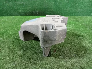 06F199207H Кронштейн опоры двигателя Volkswagen Jetta 5 Арт 2-762727, вид 3