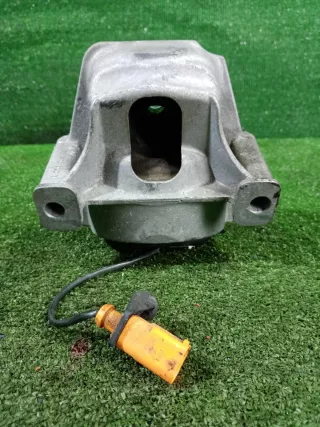 8R0198381B Подушка крепления двигателя Audi A5 (S5,RS5) 1 Арт 2-768530, вид 3
