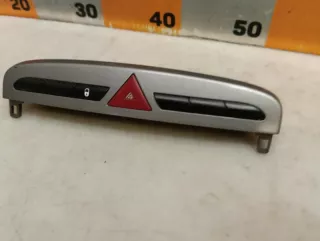 9659417177 Кнопка аварийной сигнализации Peugeot 308 1 Арт 2-769750, вид 3