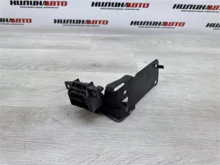 51647117812 Кронштейн радиатора BMW 3 E90/E91/E92/E93 Арт 2-772212, вид 3
