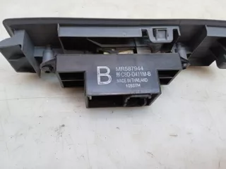 Кнопка стеклоподъемника Mitsubishi Colt 6 2006г. MR587944 - Фото 8