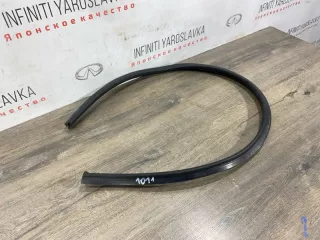 7P6823723 Уплотнитель капота Volkswagen Touareg 2 Арт 2-782847, вид 2