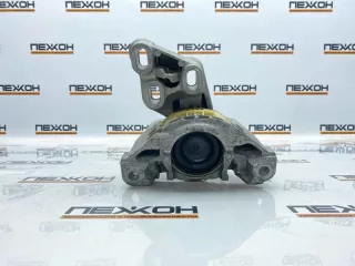 A2462400617 Подушка кпп Mercedes CLA c117 Арт 2-790996, вид 3
