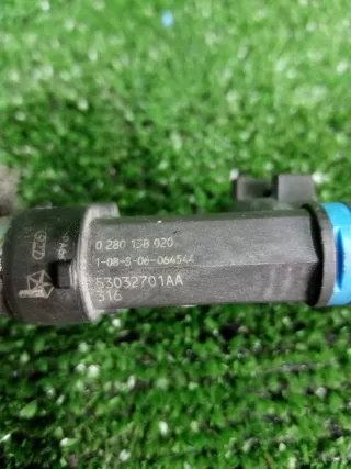 53032701AA Форсунка топливная (комплект) Jeep Liberty 1 Арт 2-797411, вид 4