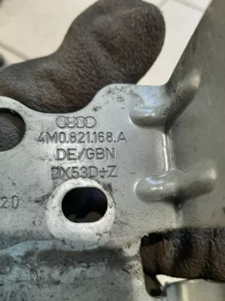 4M0821168A Кронштейн крепления крыла Audi Q7 4M Арт 2-802119, вид 3