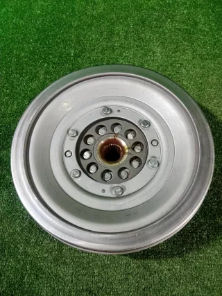 0B5105317Q Маховик двухмассовый Audi A4 B8 Арт 2-803288, вид 1