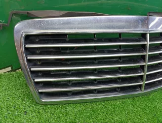 A2108880123 Решетка радиатора Mercedes E W210 Арт 2-804258, вид 3