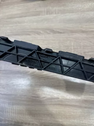 8W6807453 Кронштейн крепления бампера Audi A4 B8 Арт 2-808078, вид 3