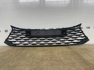 6402A373 Заглушка (решетка) в бампер Mitsubishi Pajero 4 restailing 2 Арт 2-825328, вид 4