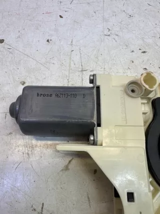 8K0959802C Моторчик стеклоподъемника Audi A1 Арт 2-825765, вид 3