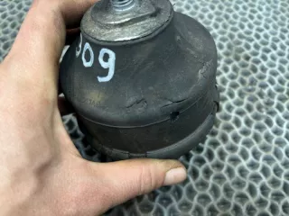 52129011AC Подушка крепления двигателя Jeep Cherokee KJ 2.8л Арт 2-826704, вид 4