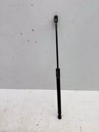 8X3827552 Амортизатор крышки багажника (3-5 двери) Audi A1 Арт 2-828796, вид 1