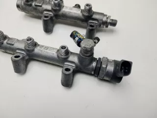 057130764AE Топливная рампа Volkswagen Touareg 2 Арт 2-834330, вид 3