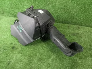 13717590593 Корпус воздушного фильтра BMW 5 F10/F11/GT F07 Арт 2-836465, вид 4