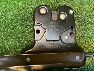 8N0827505C Замок двери багажника Audi TT 1 Арт 2-842476, вид 5