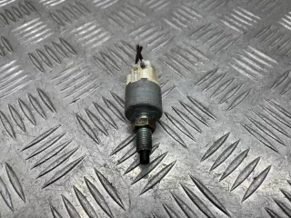 8434032050 Датчик включения стопсигнала Toyota Corolla E120 Арт 2-844868, вид 3